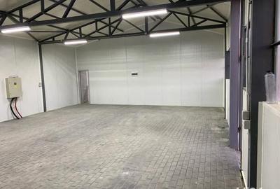 Spațiu comercial, de 6,000 mp, în Central - 3