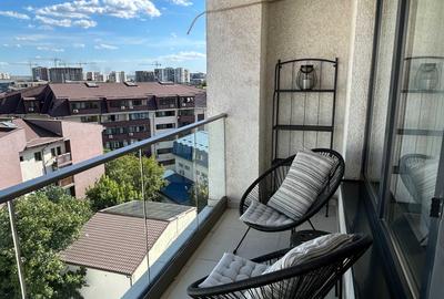 Apartament cu 2 camere decomandat în Apărătorii Patriei