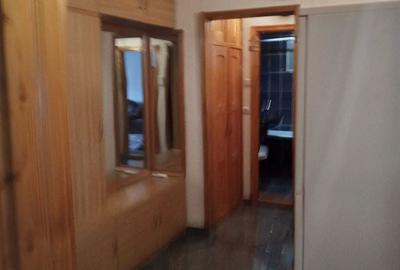 Apartament cu 2 camere decomandat în Sărari - 4