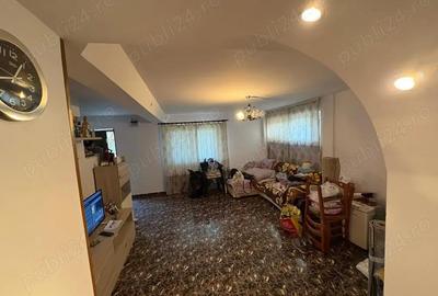 Casă cu 4 camere în Șimian - 8