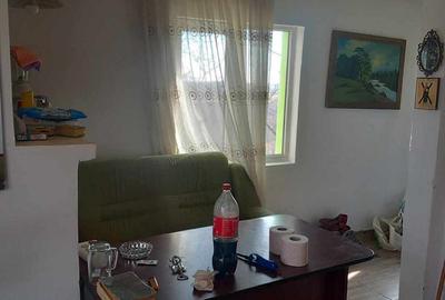 Casă cu 2 camere în Bâlvănești - 3