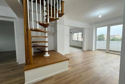 De vanzare Apartament tip Samantha – complet renovat, cu mansarda spatioasa - 1