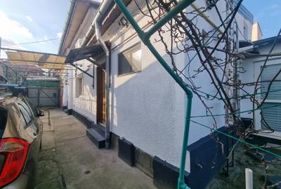 Imobil format din 2 corpuri individuale,un singur proprietar, zona Iancului - 20