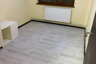 Apartament cu 4 camere decomandat în Central - 6
