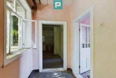 Casa cu 8 Camere in Salajeni - 12