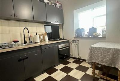 Apartament cu 3 camere decomandat, mobilat în Km 4-5 - 9