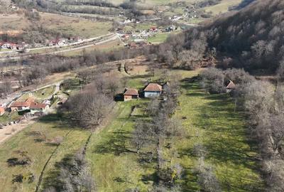 Casă cu 2 camere în Bratca - 2
