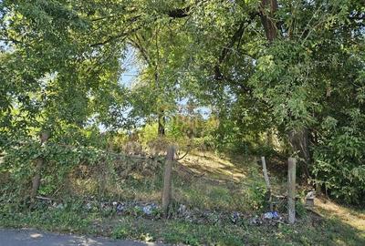 Teren de 6478 mp, în Central - 7