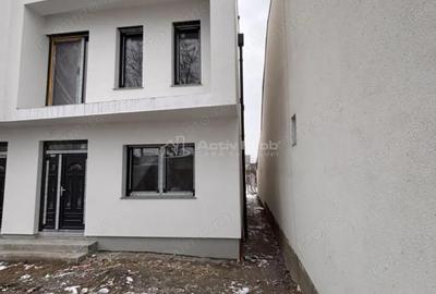 Casă cu 3 camere cu Teren 255 Mp în Cantemir - 3