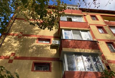 2 CAM ET.3 PROPRIETAR Blv muncii 7 Re?i?a - 1