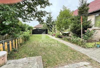 Casă cu 3 camere cu Teren 1480 Mp în Chișoda