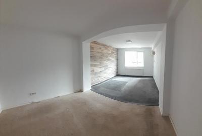 Casă individuală cu 12 camere cu Canalizare în P-ța Muncii - 3