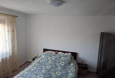 Casă cu 5 camere cu Teren 136 Mp în Central - 2