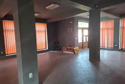 Casă cu 4 camere cu Teren 533 Mp în Nădlac - 3