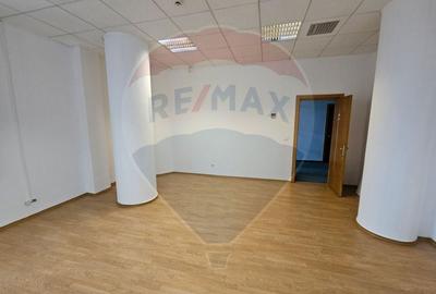 Spatiu 29 mp etaj 3, zona ultracentrala - CITY CENTER - 2