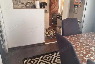 Apartament cu 3 camere decomandat în Central - 2