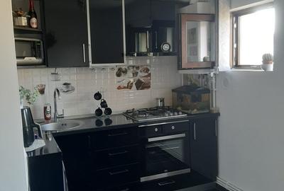 Apartament 2 camere,decomandat - 4