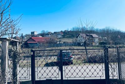 Casă cu 4 camere în Central - 2