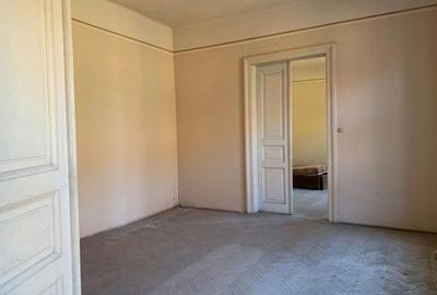 Apartament cu 3 camere decomandat în Central - 8