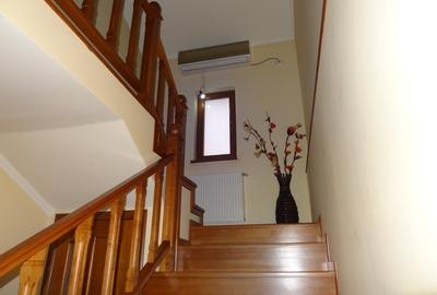 Valu lui Traian Vila 5 camere cu curte. - 10