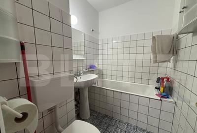 Garsoniera decomandata, zona Baba Novac - 6