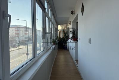 Apartament cu 2 camere-decomandat -zona centrala-piata centrala Bacau - 14
