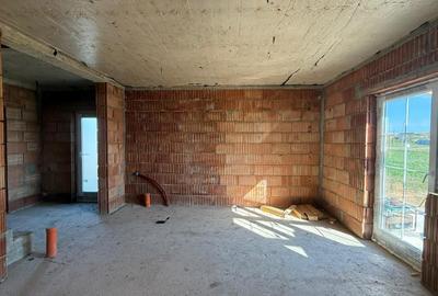 Duplex cu 4 camere cu Canalizare în Moșnița Nouă - 4