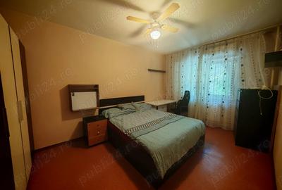 Vand apartament 3 camere, situat pe Str. Podul Giurgiului - 2