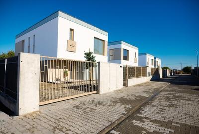 Casa Efiecienta Energetic-Panouri Fotovoltaice-Pompa de Caldura-Otopeni Odai - 1