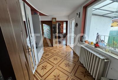 Casa singur in curte cu 4 camere pivnita teren 234 mp Terezian Sibiu - 5