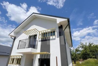 Casă cu 4 camere cu Teren 300 Mp în Someșeni