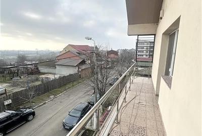 Casa P+1+M+ pod inalt, placa de beton intre etaje, Zona Km 4 - 13