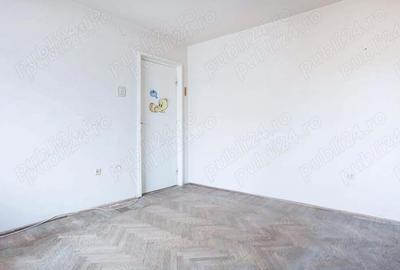 Apartament cu 3 camere decomandat în Griviței - 3