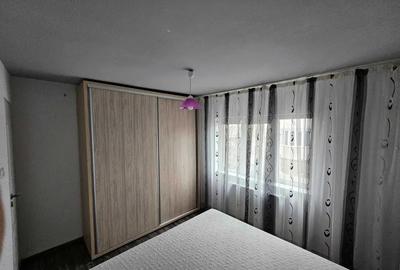 Apartament 3 camere decomandate zona Casa de Cultura - 6