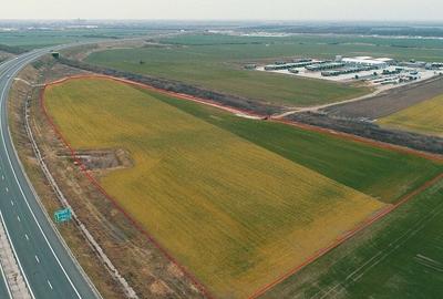 Teren Construcții extravilan de 35000 mp, în Exterior Sud - 2