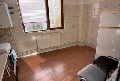 Garsonieră semidecomandată în Rahova