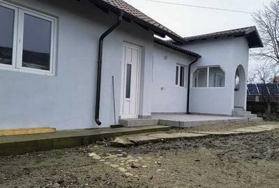 Casă cu 4 camere cu Teren 150 Mp în Albești-Paleologu - 2