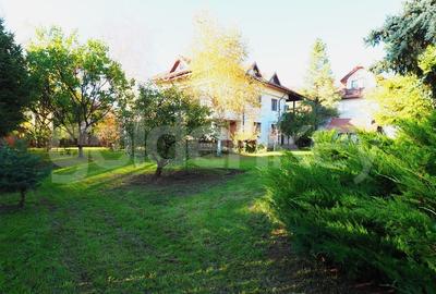 Vila individuala cu 7 camere | piscina | 1000mp teren - 1