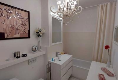 Apartament cu 2 camere semidecomandat în Central - 1