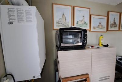 SPITALUL JUDETEAN - 3 cam - 2 bai - 2 balcoane - decomandat - centrala proprie SPITALUL JUDETEAN - 3 cam - 2 bai - 2 balcoane - decomandat - centrala proprie - 11