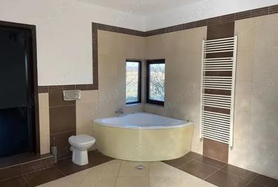 Casă cu 5 camere în Bucșani - 1