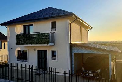 Casă cu 4 camere în Valea Lupului - 1