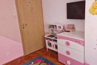 Proprietar vand apartament cu 4 camere etajul 1 pe strada Irlanda, zona Lipovei - 3