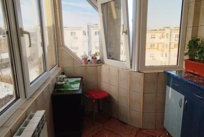 Apartament cu 2 camere decomandat în Sârbi - 3