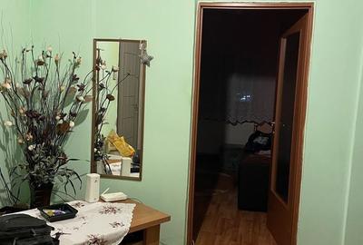 Apartament cu 4 camere decomandat în Central - 1