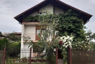 Casă cu 4 camere în Central - 8