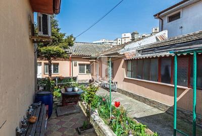 Casă cu 5 camere cu Teren 256 Mp în Trocadero - 11