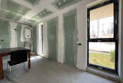 Apartament cu 3 camere decomandat în Tomis Nord - 14