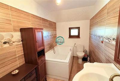 Casa de vanzare cu 4 camere, 4 bai, teren 1540mp - Sangeorgiu de Mures - 9