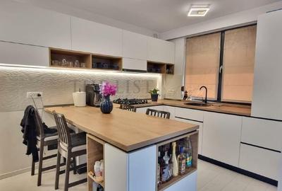 Duplex cu 5 camere cu Piscina în Tunari - 3